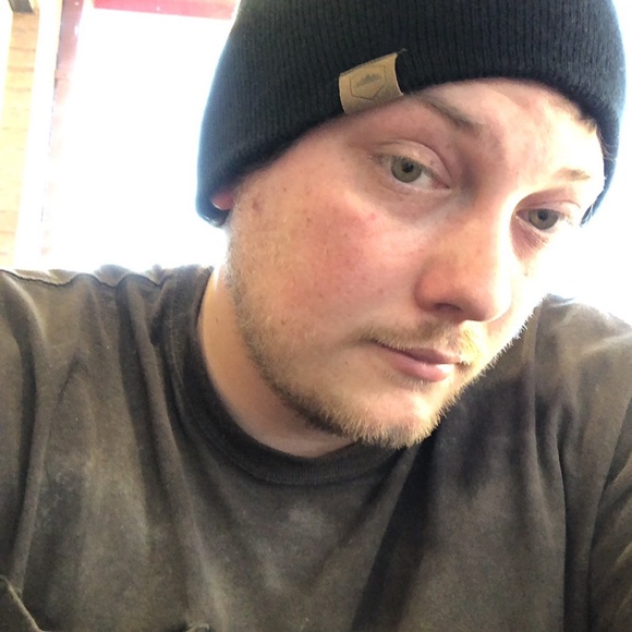 Meet your Posher, Brandon - Picture 1 of 1